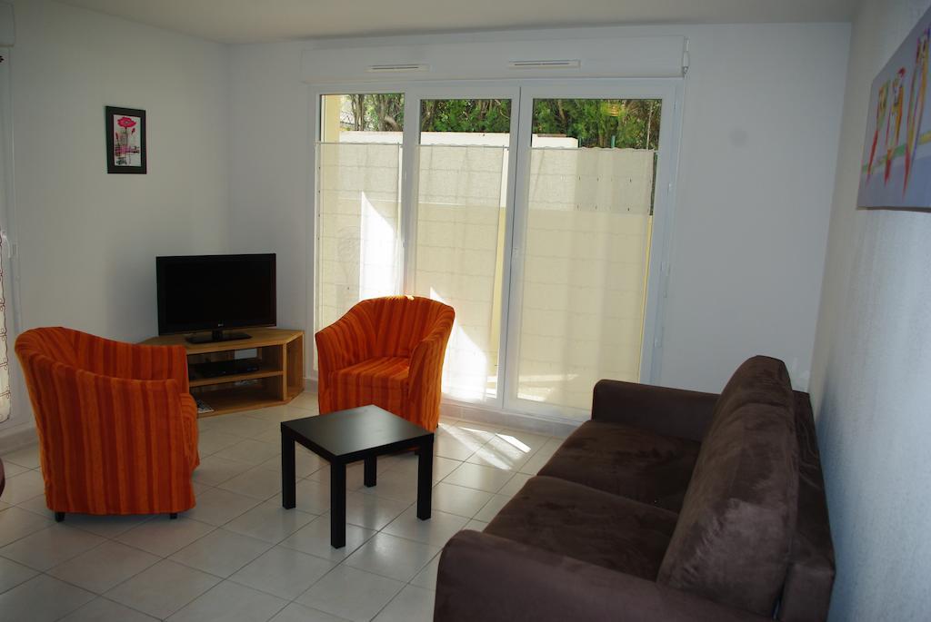 Amandrey-De-Provence Apartment Saint-Remy-de-Provence Ruang foto